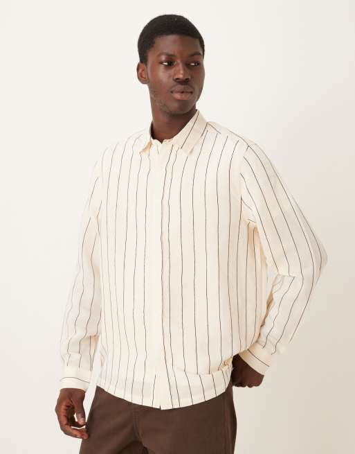 Camisa a rayas marrones texturizadas de corte holgado con bordado en el pecho de ASOS DESIGN