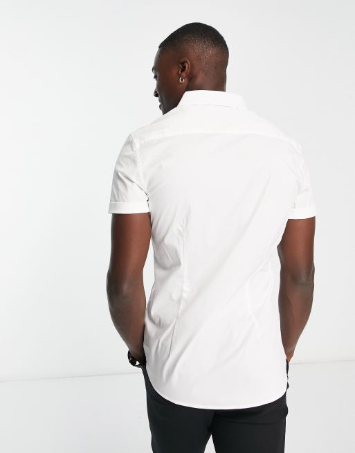 Camisa ajustada en blanco de ASOS DESIGN, 2 de 4
