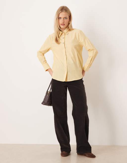 Camisa amarillo pastel a rayas de manga larga con detalle de botones de JDY, 2 de 4