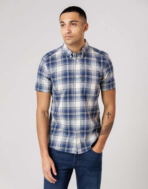 Camisa azul a cuadros de manga corta con bolsillo en el pecho de algodón de French Connection, 2 de 4