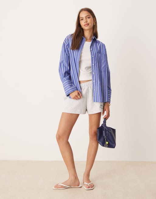 Camisa azul a rayas blancas de popelina de Gina Tricot, 4 de 4