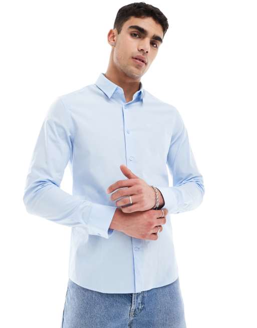 Camisa azul claro de corte slim elástico de popelina de Calvin Klein
