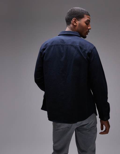 Camisa azul marino extragrande con bolsillos de Selected , 3 de 4