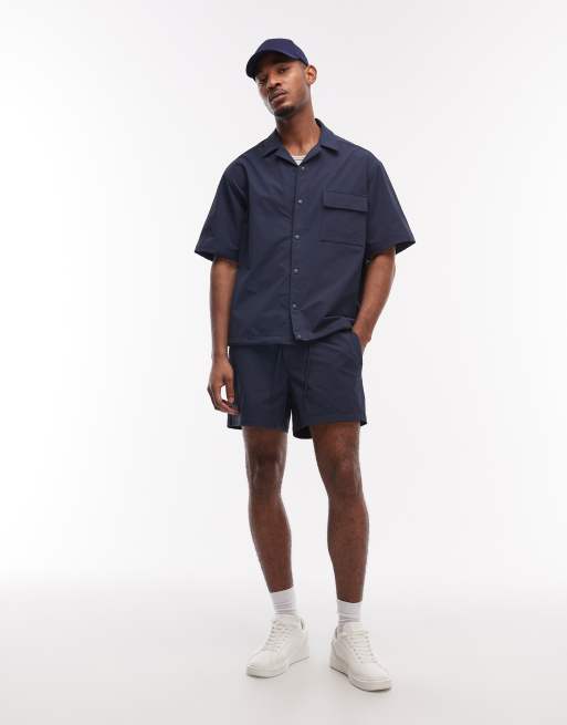 Camisa azul marino extragrande de tejido elástico en cuatro direcciones motionMAX™ de ASOS DESIGN, 5 de 7