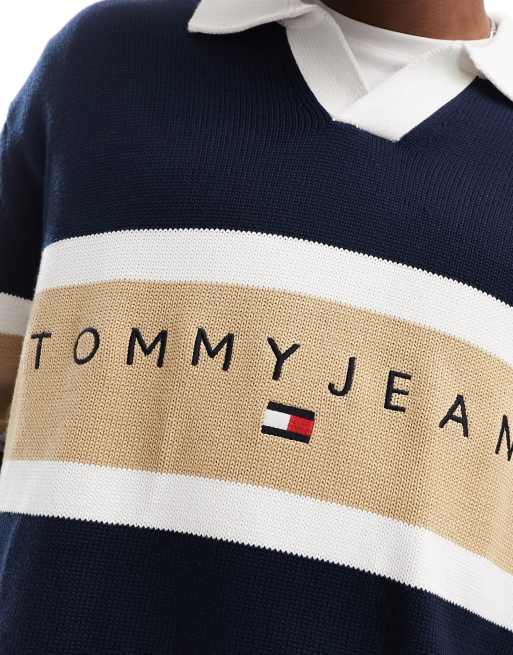 Camisa azul marino holgada de estilo rugby con solapas de pico de punto de Tommy Jeans, 2 de 4