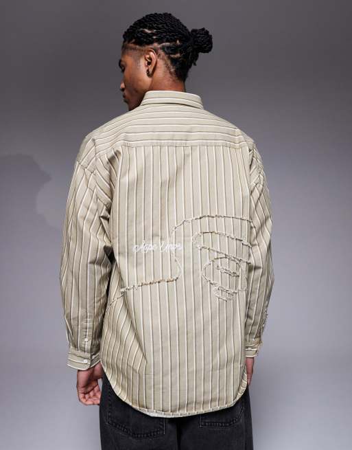 Camisa beis a rayas extragrande de manga larga con bordado en la espalda de AAPE BY A BATHING APE, 3 de 5
