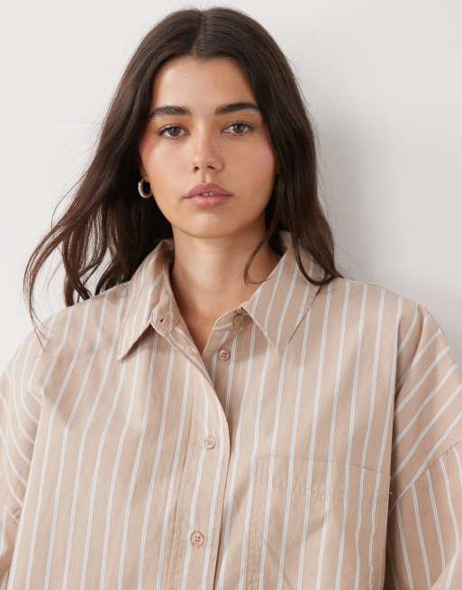 Camisa beis a rayas extragrande de Monki, 4 de 4