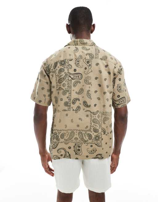 Camisa beis con estampado de cachemir y cuello de solapas de ONLY & SONS, 4 de 5