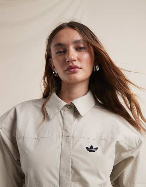 Camisa beis con hombreras y cintura ceñida de adidas Originals x ASOS - view 1