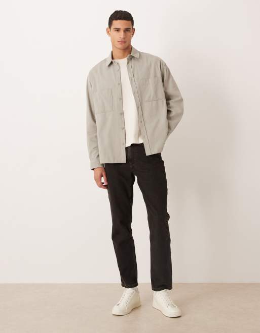 Camisa beis extragrande con solapas y bordado trasero de sarga de ASOS DESIGN (parte de un conjunto), 2 de 5