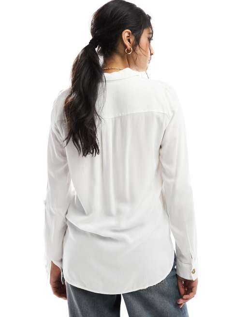 Camisa blanca abotonada con detalle de bolsillo de Vero Moda, 3 de 4