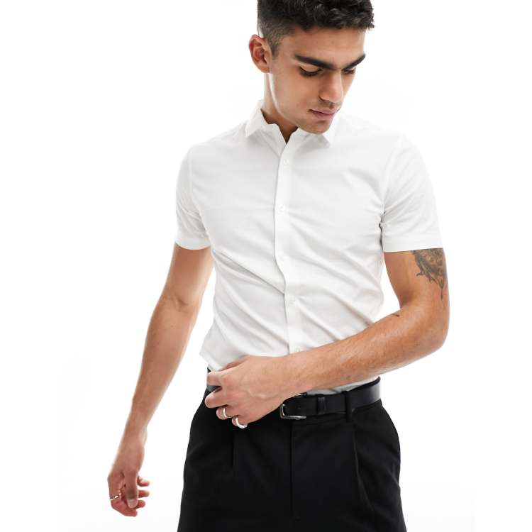 Camisa blanca ajustada hotsell