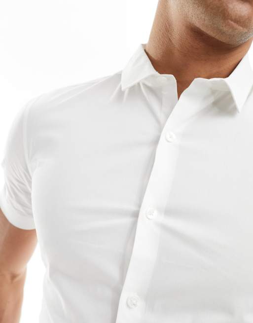 Camisa blanca ajustada de manga corta de popelina de New look, 3 de 4