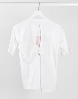 camisa blanca espalda abierta