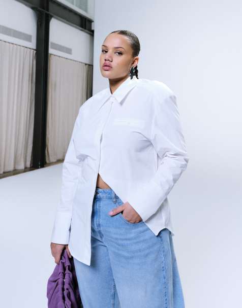 Camisa blanca con hombreras y lazada en la espalda de ASOS Curve - view 1