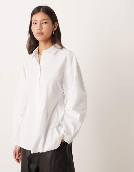 Camisa blanca con mangas cocoon y tira regulable trasera de ASOS DESIGN, 3 de 4