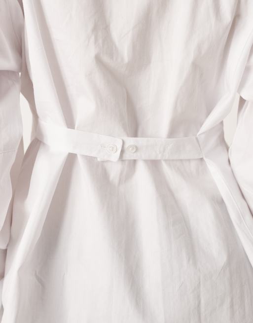 Camisa blanca con mangas cocoon y tira regulable trasera de ASOS DESIGN, 4 de 4