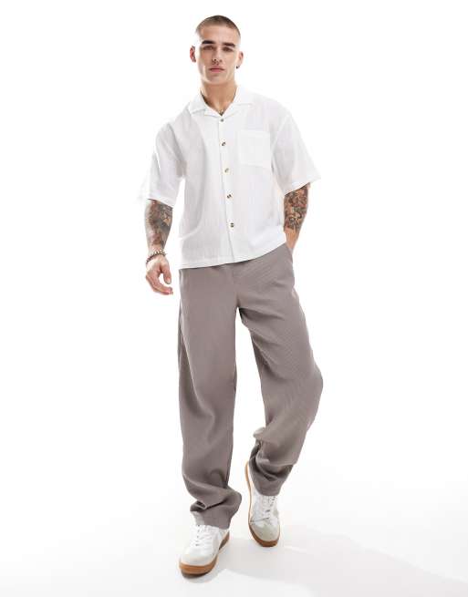 Camisa blanca de corte cuadrado y manga corta de bambula de Cotton On, 3 de 4