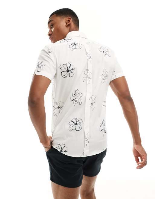 Camisa blanca de manga corta con estampado floral lineal de Ben Sherman, 4 de 4