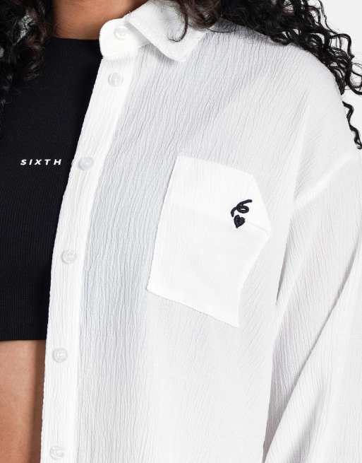 Camisa blanca de manga larga con acabado rugoso de Sixth June, 3 de 4