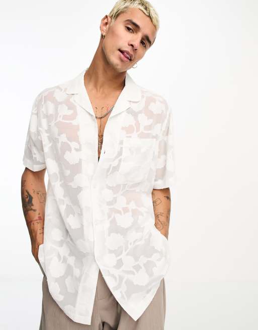 Camisa blanca holgada con solapas y diseño floral de jacquard de tejido de ASOS DESIGN | ASOS