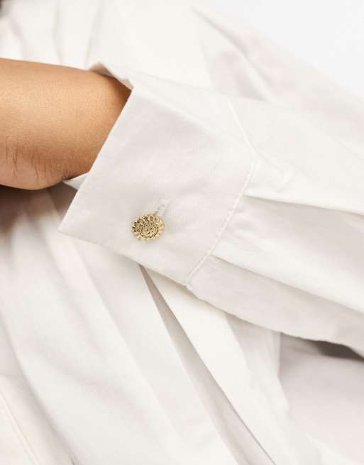 Camisa blanca plisada clearance