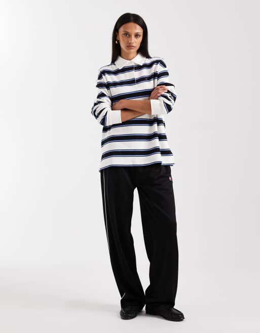 Camisa blanca y azul a rayas universitarias de estilo rugby de Tommy Jeans, 2 de 4