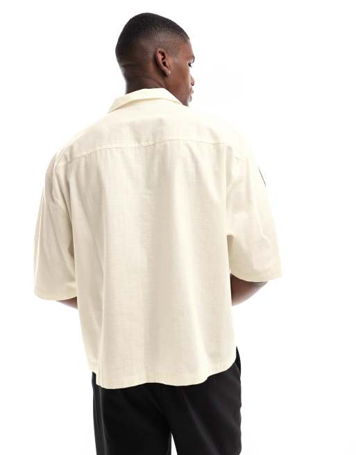 Camisa blanco hueso de corte cuadrado extragrande con ribetes deportivos de ASOS DESIGN, 2 de 4