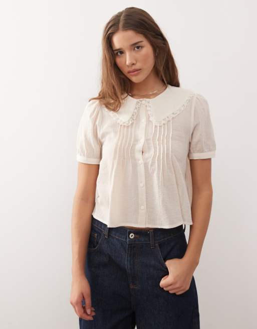 Camisa blanco marfil con cuello babero de tejido suave de Reclaimed Vintage