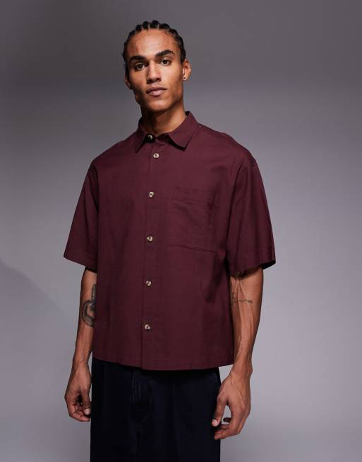 Camisa burdeos de corte cuadrado extragrande con bordado trasero de ASOS DESIGN, 3 de 5