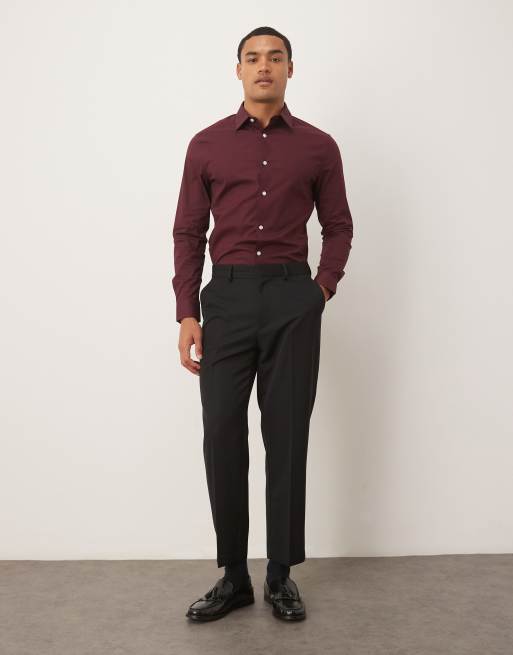 Camisa burdeos entallada elástica de estilo oficina de ASOS DESIGN, 2 de 5