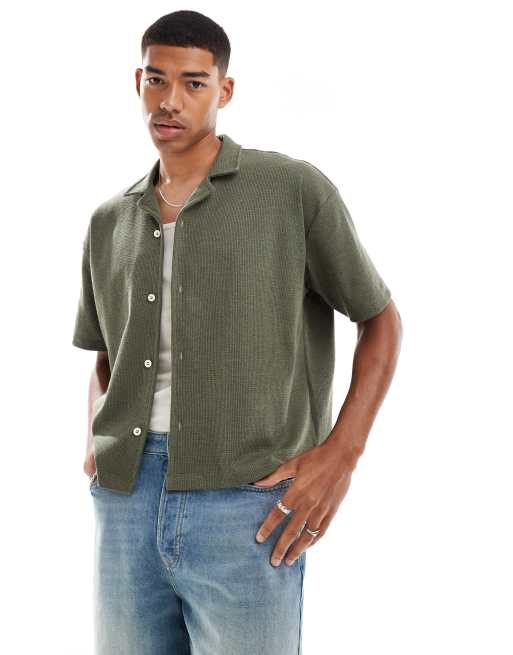 Camisa caqui de corte cuadrado extragrande de tejido texturizado de ASOS DESIGN 