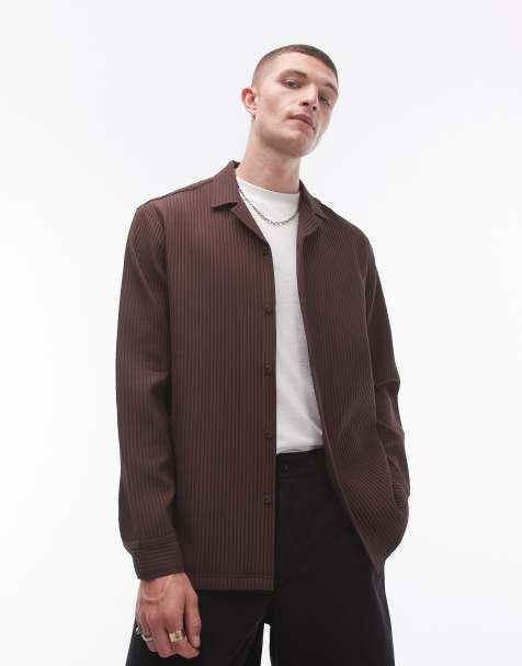Camisa color ciruela plisada de manga larga y corte estándar con cuello de solapas de Topman - view 1