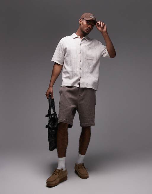 Camisa color crudo a rayas holgada abotonada de tejido texturizado de Topman, 2 de 4
