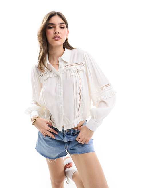 Camisa color marfil de estilo wéstern con detalle de ribetes de tejido texturizado de Miss Selfridge