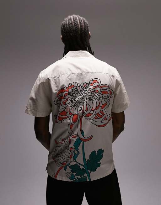 Camisa color piedra claro con solapas y estampado de flor de Topman