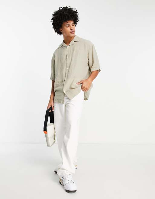 Camisa color piedra extragrande de manga corta de lino Coffee de Weekday, 4 de 4