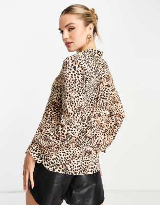 Hubert Hudson papel estante Camisa con estampado de leopardo de Mango | ASOS