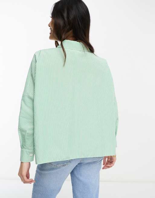 Camisa corta a rayas verdes de River Island Petite, 3 de 4