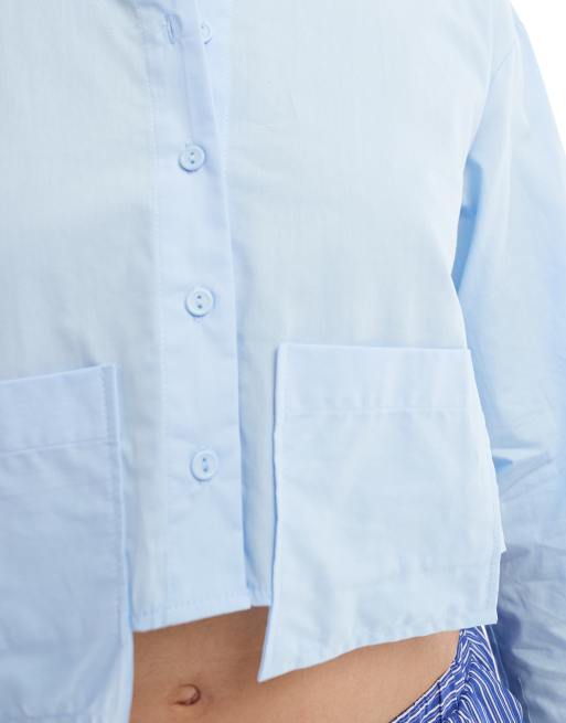Camisa corta azul con bolsillos bajos de popelina de Miss Selfridge, 3 de 4