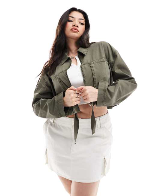 Camisa corta caqui lavado con bolsillos utilitarios de ASOS DESIGN Curve