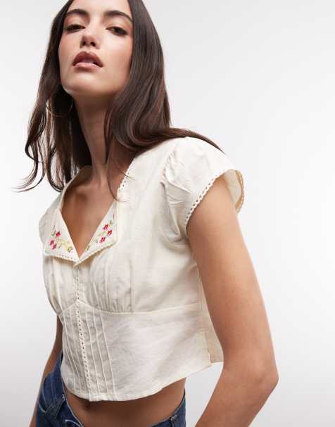 Camisa corta color crema con solapas y bordado floral de Reclaimed Vintage - view 1