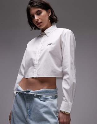 Camisa corta color crudo a rayas de popelina de Tommy Jeans