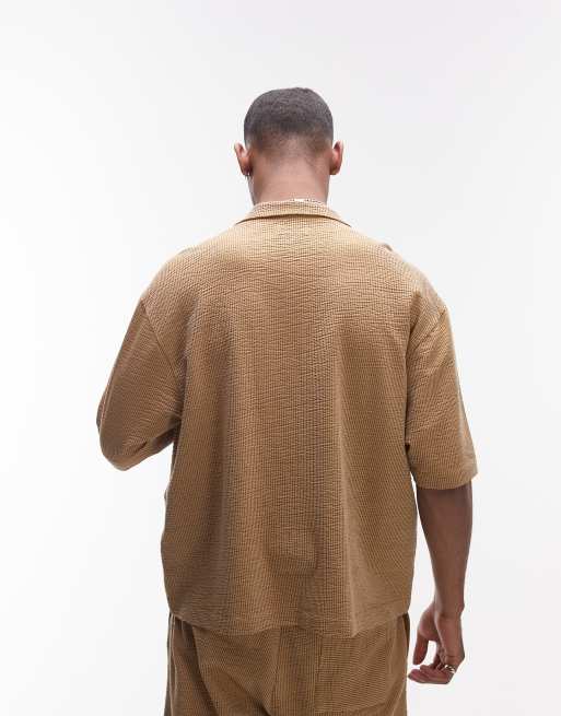 Camisa corta color mostaza a rayas con botones de punto liso de Topman, 4 de 4
