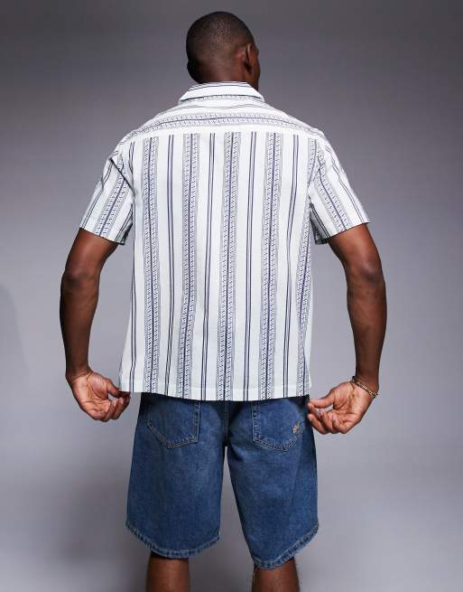 Camisa de corte estándar a rayas azules con solapas de ASOS DESIGN, 3 de 4