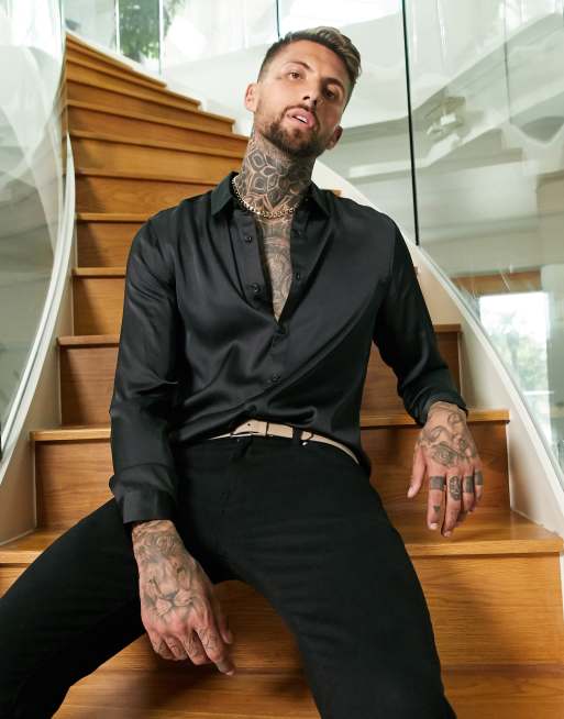 Camisa de corte estándar de satén en negro de ASOS DESIGN