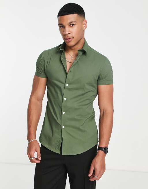 Camisa de oficina caqui elástica de corte slim de ASOS DESIGN