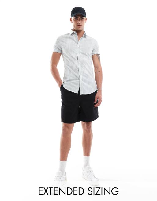 Camisa de oficina verde claro entallada a rayas con mangas vueltas de ASOS DESIGN