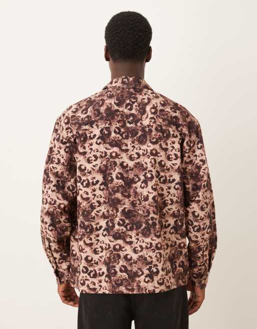 Camisa extragrande con estampado de leopardo y detalle de bolsillo de sarga gruesa de ASOS DESIGN, 3 de 5