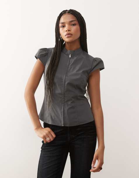 Camisa gris entallada con cuello alto y cremallera de COLLUSION - view 1